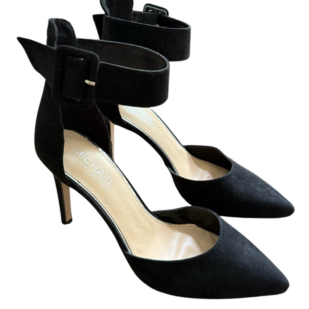 Black suede pointed toe heels